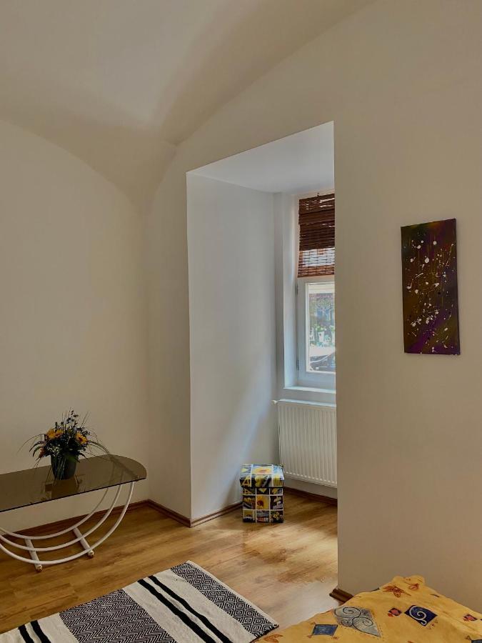 Grande Familia Apartman Eger Exterior foto